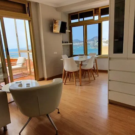 Isamaria Terraza Y Piscina En La Playa 아파트 라스팔마스