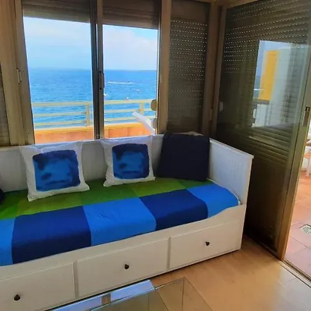 Isamaria Terraza Y Piscina En La Playa 라스팔마스