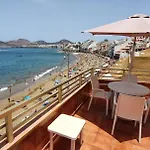 Isamaria Terraza En La Playa
